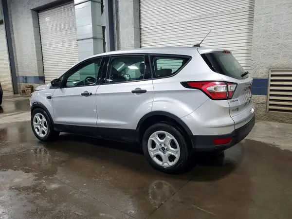 1FMCU0F76JUD37204 2018 FORD ESCAPE - Image 2