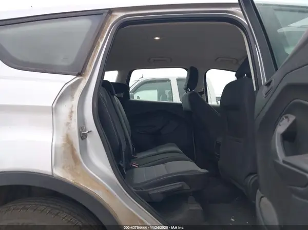 1FMCU0F76KUA18242 2019 FORD ESCAPE - Image 8