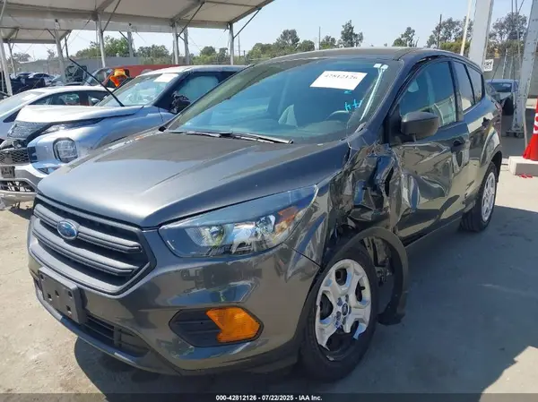 1FMCU0F76KUA20170 2019 FORD ESCAPE - Image 2