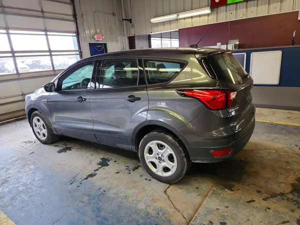1FMCU0F76KUA40547 2019 FORD ESCAPE - Image 2