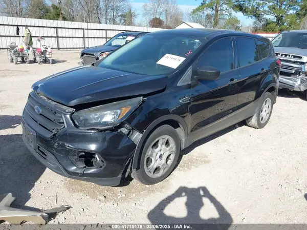 1FMCU0F76KUA70874 2019 FORD ESCAPE - Image 2