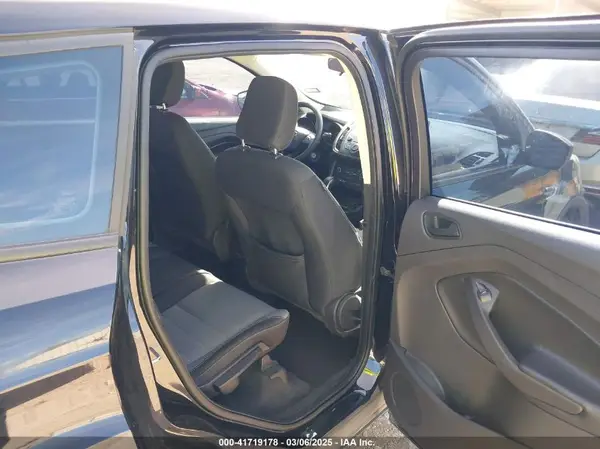 1FMCU0F76KUA70874 2019 FORD ESCAPE - Image 8