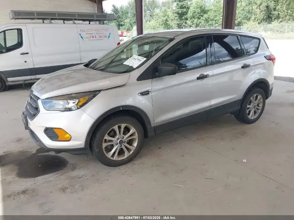 1FMCU0F76KUB06496 2019 FORD ESCAPE - Image 2
