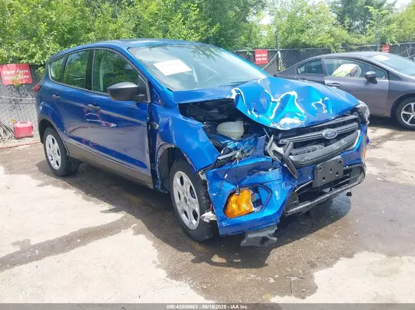 1FMCU0F76KUB60154 2019 FORD ESCAPE - Image 1