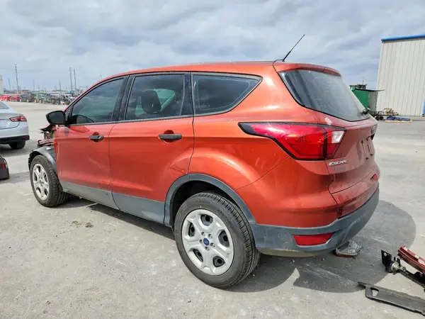 1FMCU0F76KUB94675 2019 FORD ESCAPE - Image 2