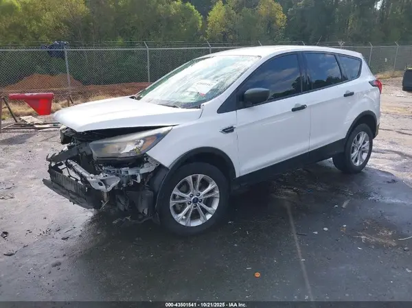 1FMCU0F76KUB94871 2019 FORD ESCAPE - Image 2