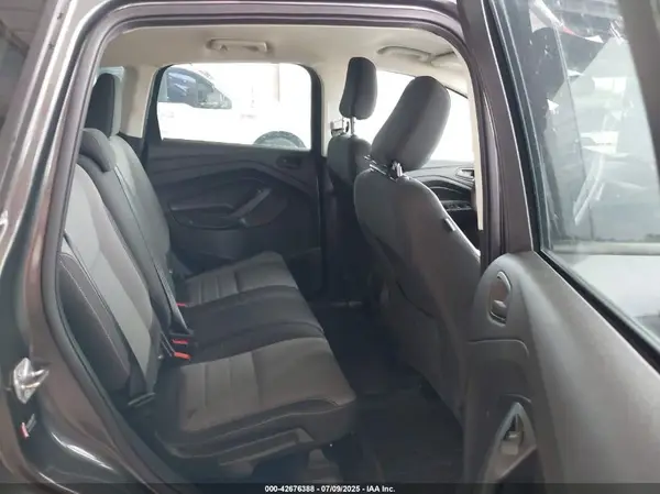 1FMCU0F76KUC02497 2019 FORD ESCAPE - Image 8