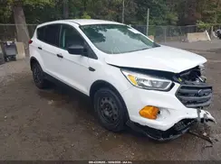1FMCU0F76KUC20966 2019 FORD ESCAPE