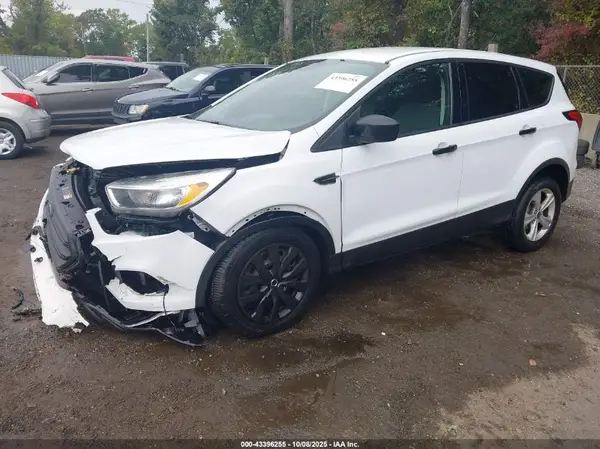 1FMCU0F76KUC20966 2019 FORD ESCAPE - Image 2