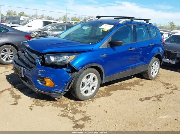 1FMCU0F76KUC23169 2019 FORD ESCAPE - Image 2
