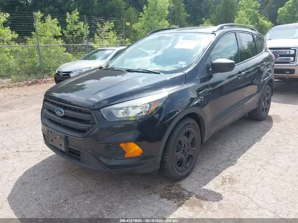 1FMCU0F76KUC35970 2019 FORD ESCAPE - Image 2