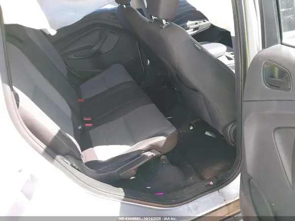 1FMCU0F76KUC45687 2019 FORD ESCAPE - Image 8