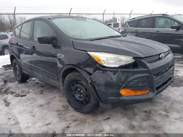 1FMCU0F77GUA27426 2016 FORD ESCAPE - Image 1