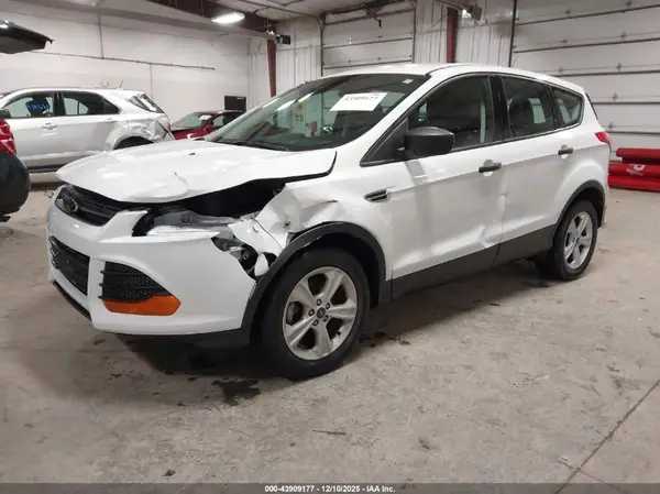 1FMCU0F77GUA29354 2016 FORD ESCAPE - Image 2