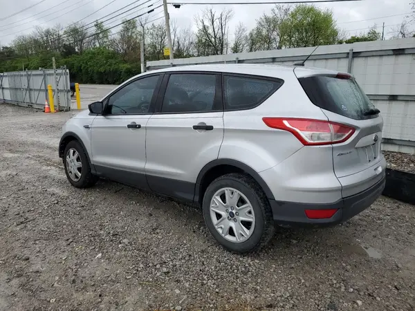 1FMCU0F77GUA37518 2016 FORD ESCAPE - Image 2