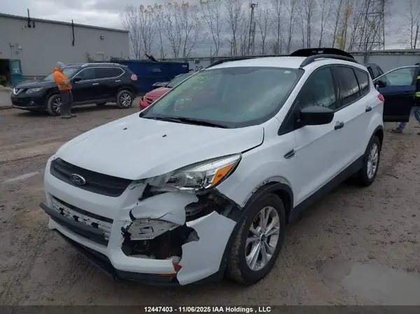 1FMCU0F77GUA47417 2016 FORD ESCAPE - Image 2