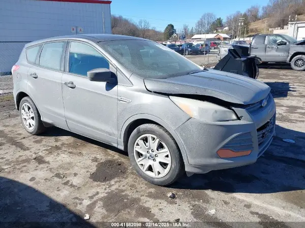 1FMCU0F77GUA61575 2016 FORD ESCAPE - Image 1