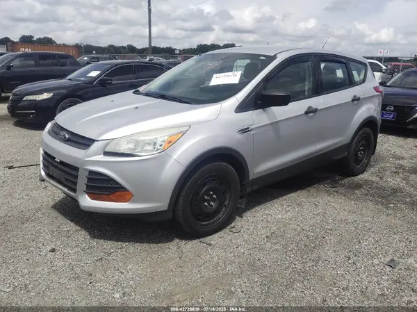 1FMCU0F77GUA81650 2016 FORD ESCAPE - Image 2