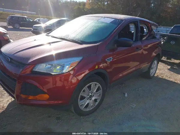 1FMCU0F77GUB11469 2016 FORD ESCAPE - Image 2