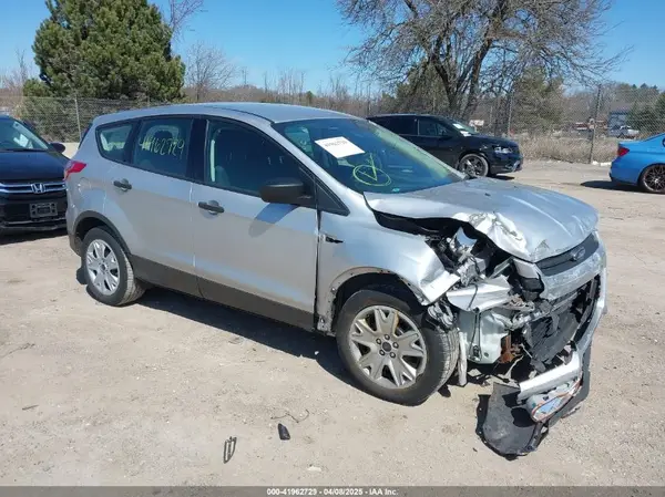 1FMCU0F77GUB40180 2016 FORD ESCAPE - Image 1
