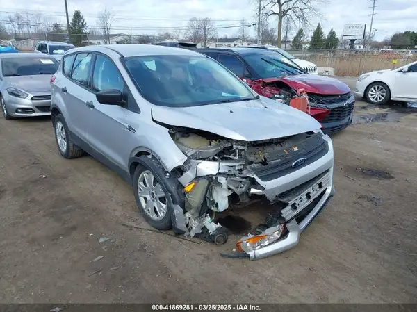 1FMCU0F77GUB78332 2016 FORD ESCAPE - Image 1