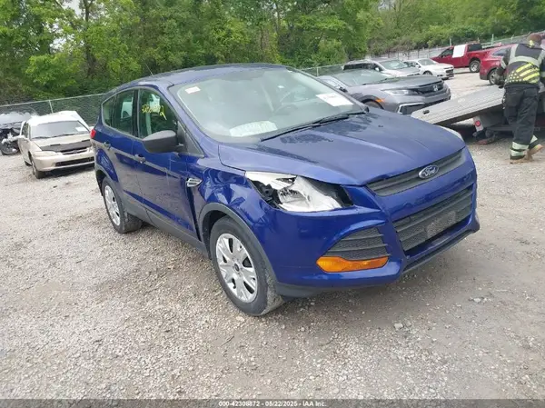 1FMCU0F77GUB97852 2016 FORD ESCAPE - Image 1