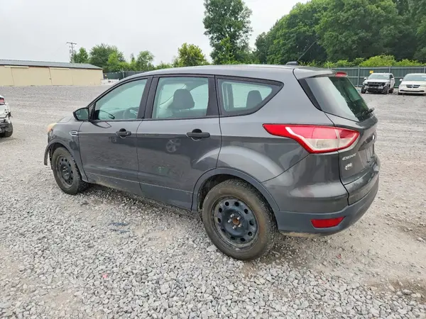 1FMCU0F77GUC05822 2016 FORD ESCAPE - Image 2