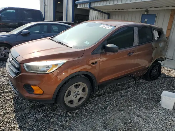 1FMCU0F77HUA20560 2017 FORD ESCAPE - Image 1