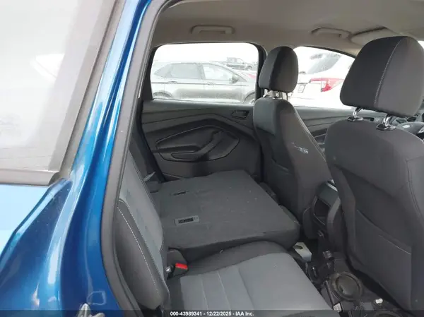 1FMCU0F77HUA46205 2017 FORD ESCAPE - Image 8