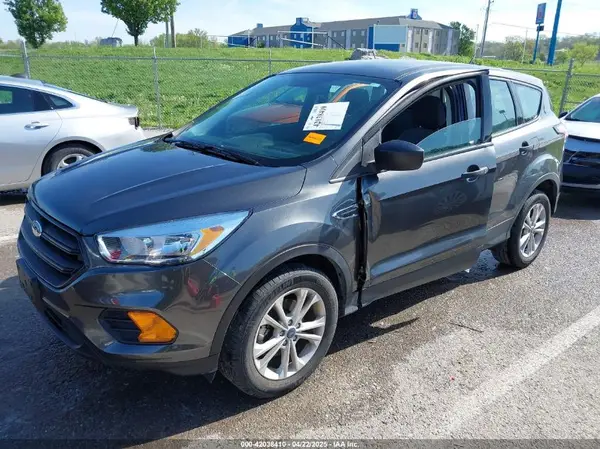 1FMCU0F77HUA50206 2017 FORD ESCAPE - Image 2