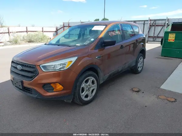 1FMCU0F77HUA68074 2017 FORD ESCAPE - Image 2