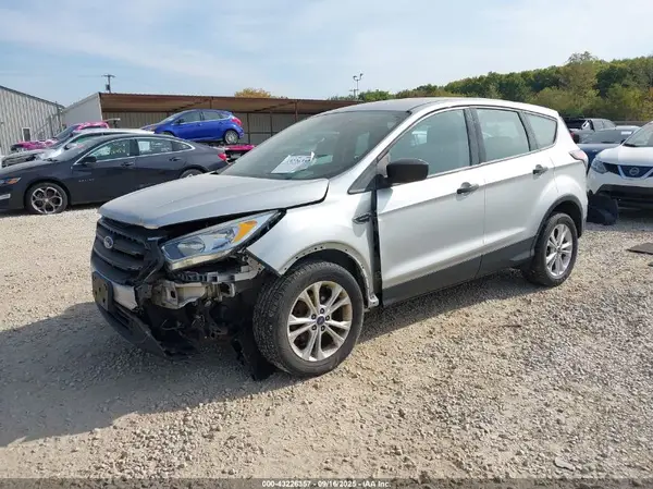 1FMCU0F77HUB52055 2017 FORD ESCAPE - Image 2