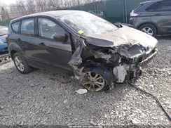 1FMCU0F77HUB77294 2017 FORD ESCAPE