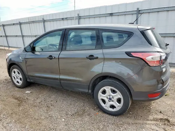 1FMCU0F77HUB79322 2017 FORD ESCAPE - Image 2