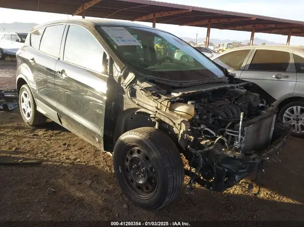 1FMCU0F77HUC80408 2017 FORD ESCAPE - Image 1