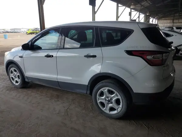 1FMCU0F77HUC98438 2017 FORD ESCAPE - Image 2
