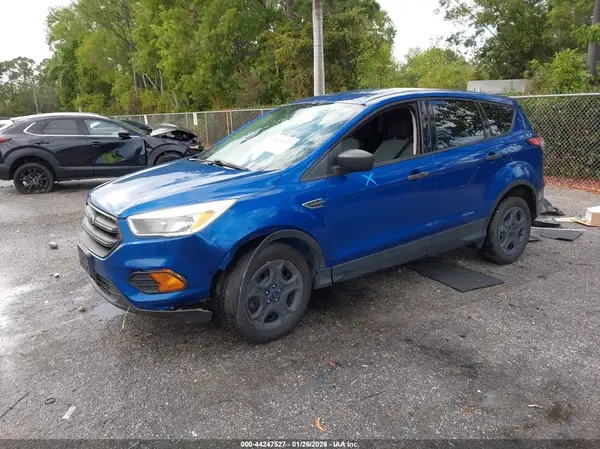 1FMCU0F77HUE09246 2017 FORD ESCAPE - Image 2