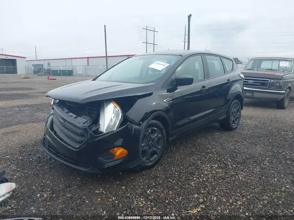 1FMCU0F77HUE85629 2017 FORD ESCAPE - Image 2