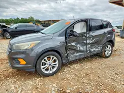 1FMCU0F77JUA01951 2018 FORD ESCAPE