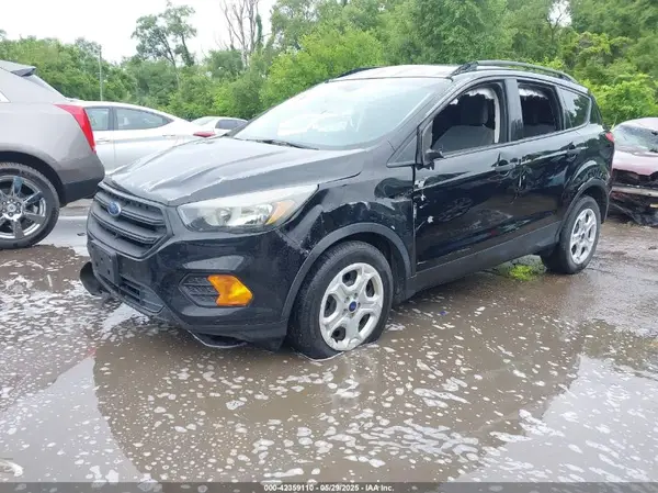 1FMCU0F77JUA16742 2018 FORD ESCAPE - Image 2