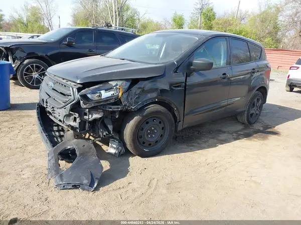 1FMCU0F77JUA21505 2018 FORD ESCAPE - Image 2