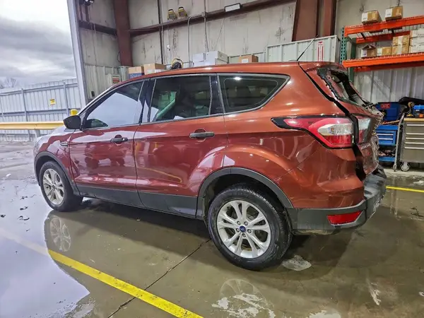 1FMCU0F77JUA27644 2018 FORD ESCAPE - Image 2