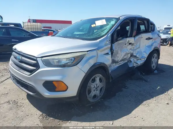 1FMCU0F77JUA27661 2018 FORD ESCAPE - Image 2