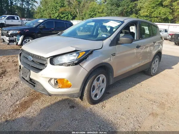 1FMCU0F77JUA54665 2018 FORD ESCAPE - Image 2