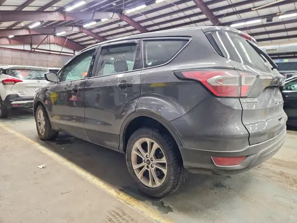 1FMCU0F77JUA88153 2018 FORD ESCAPE - Image 2