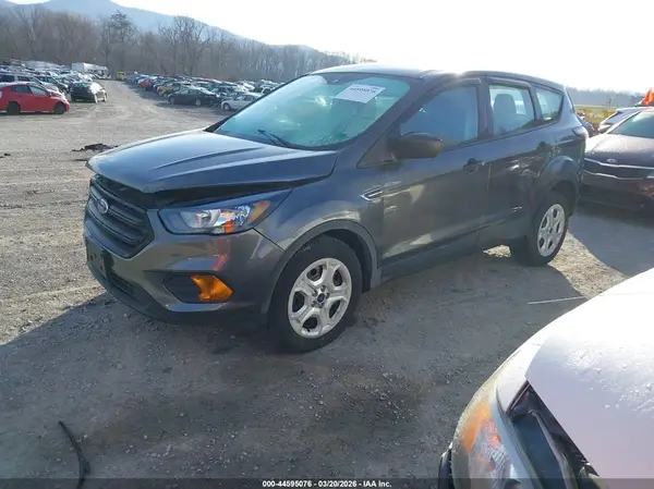 1FMCU0F77JUA89108 2018 FORD ESCAPE - Image 2