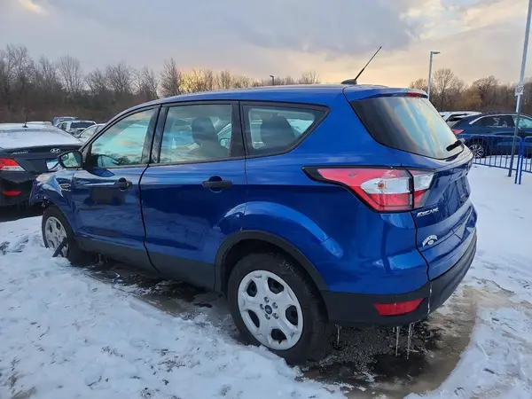 1FMCU0F77JUB18929 2018 FORD ESCAPE - Image 2