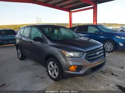 1FMCU0F77JUB55429 2018 FORD ESCAPE
