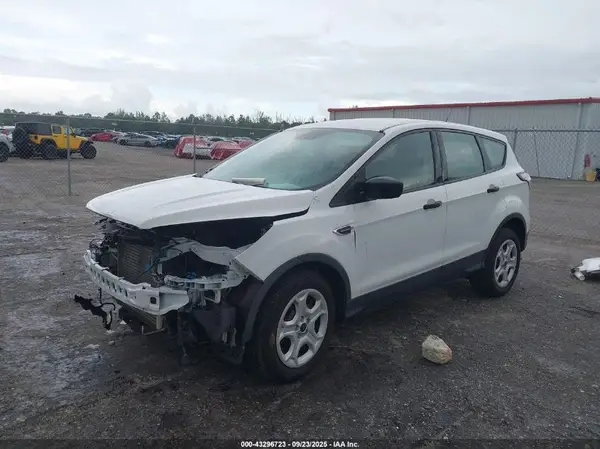 1FMCU0F77JUC24698 2018 FORD ESCAPE - Image 2