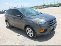 1FMCU0F77JUC69933 2018 FORD ESCAPE